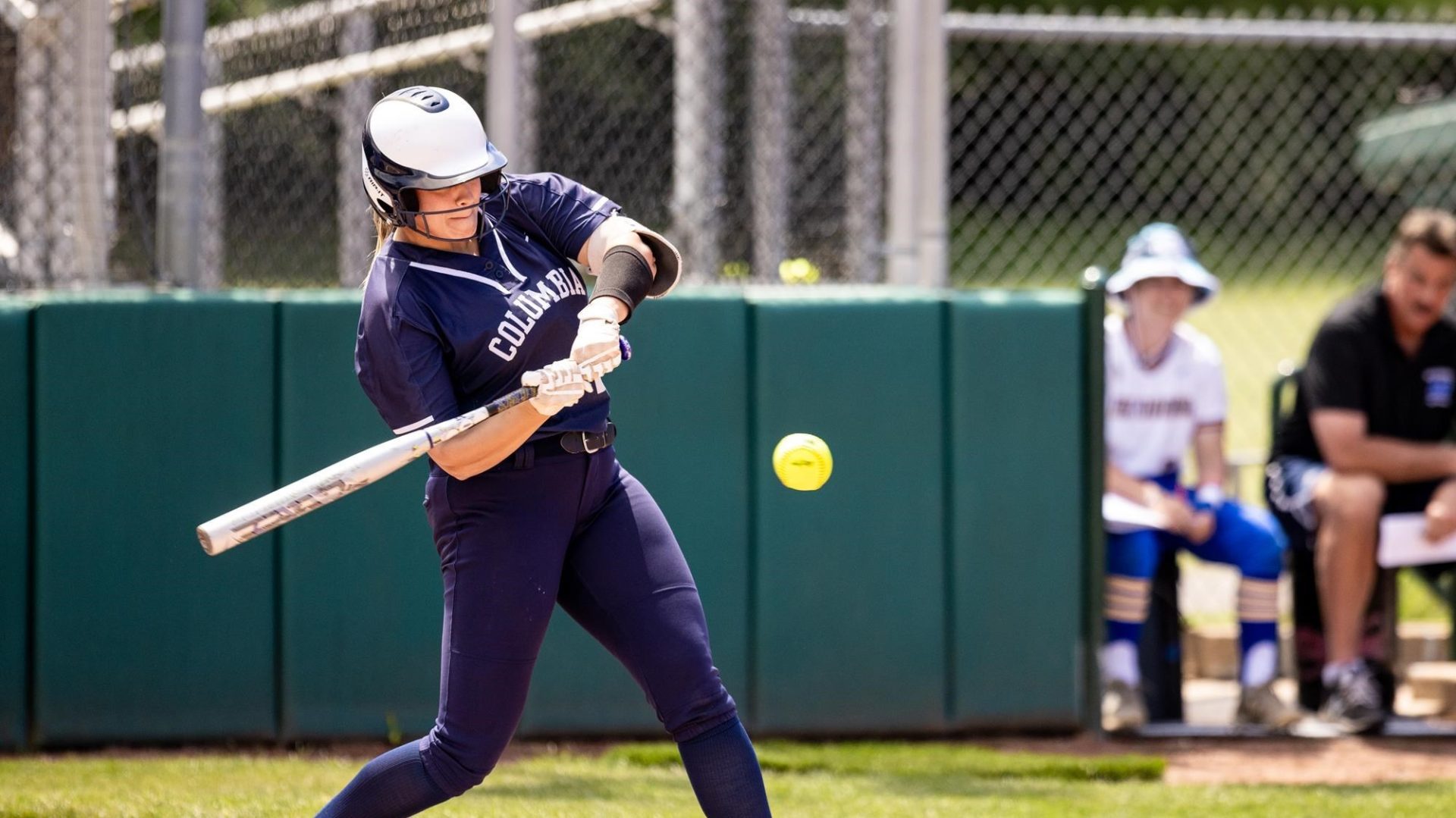 Softball Defeats Friends in NAIA Opening Round KTGR